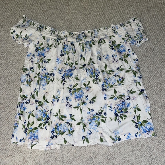Off the shoulder floral top - Picture 2 of 4